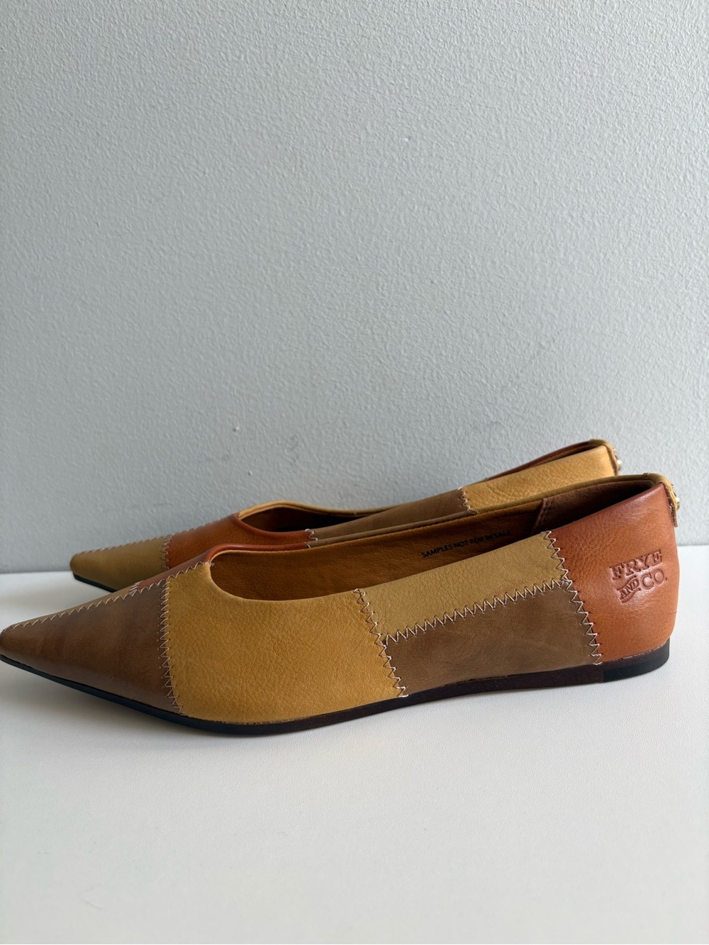 Frye & Co Vivian Patchwork Leather Pointed Toe Flats Size 6M Sample